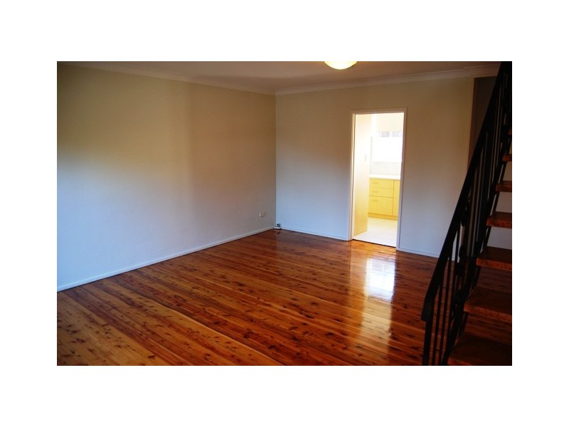 9/166 Croydon Avenue, Croydon Park NSW 2133