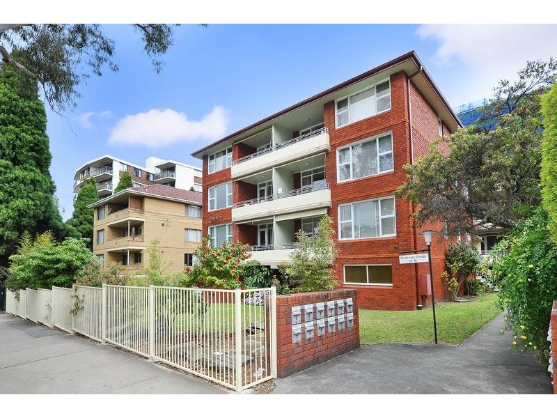 8/14-16 Park Avenue, Burwood NSW 2134