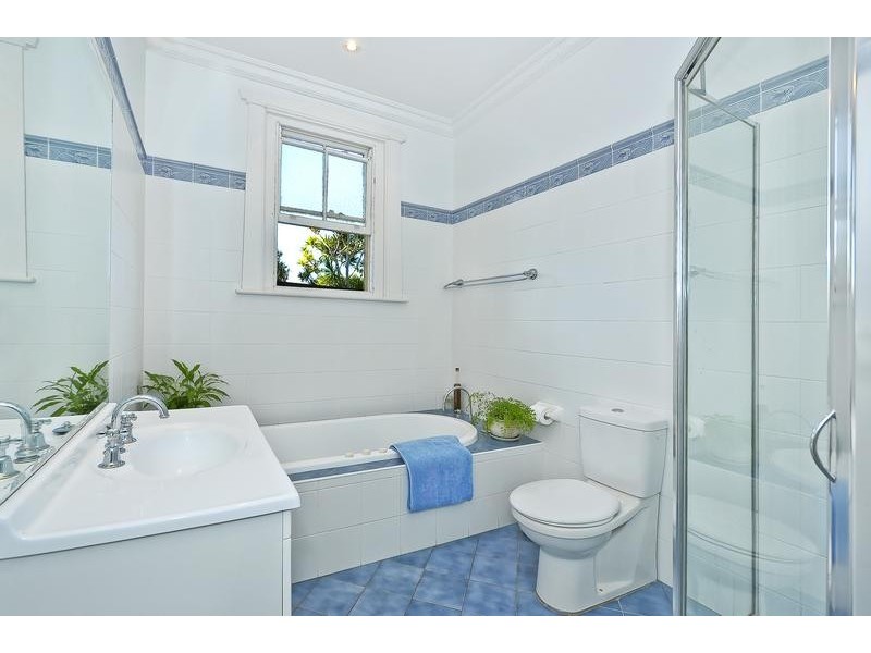 2 Wallace Street, Burwood NSW 2134