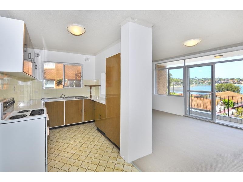 2/313 Victoria Place, Drummoyne NSW 2047