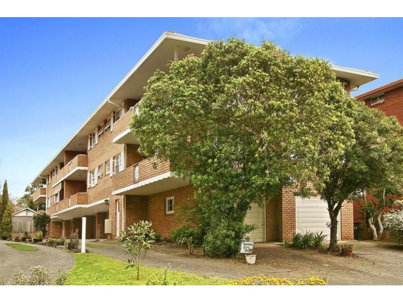 4/8 Burlington Rd, Homebush NSW 2140