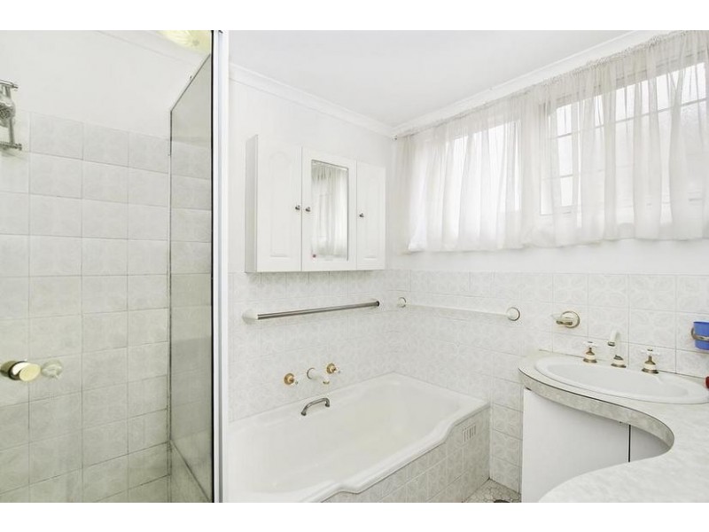 4/8 Burlington Rd, Homebush NSW 2140