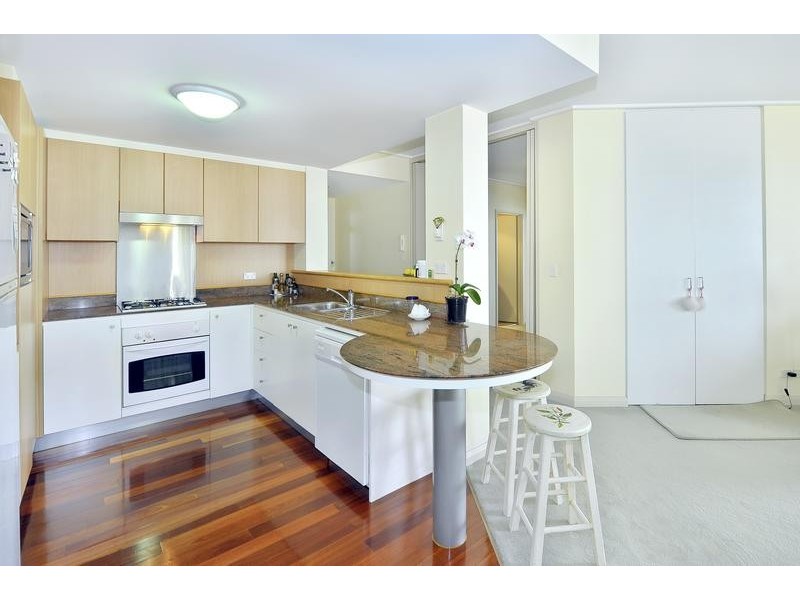 34/29 Bennelong Road, Wentworth Point NSW 2127