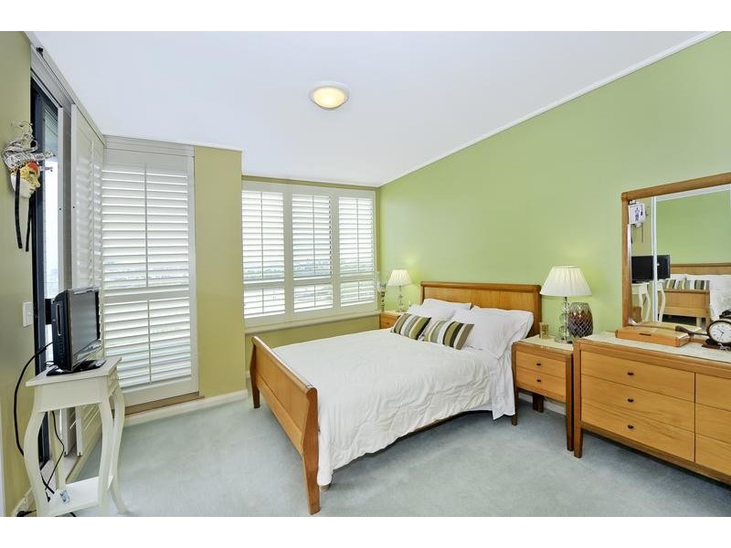 34/29 Bennelong Road, Wentworth Point NSW 2127