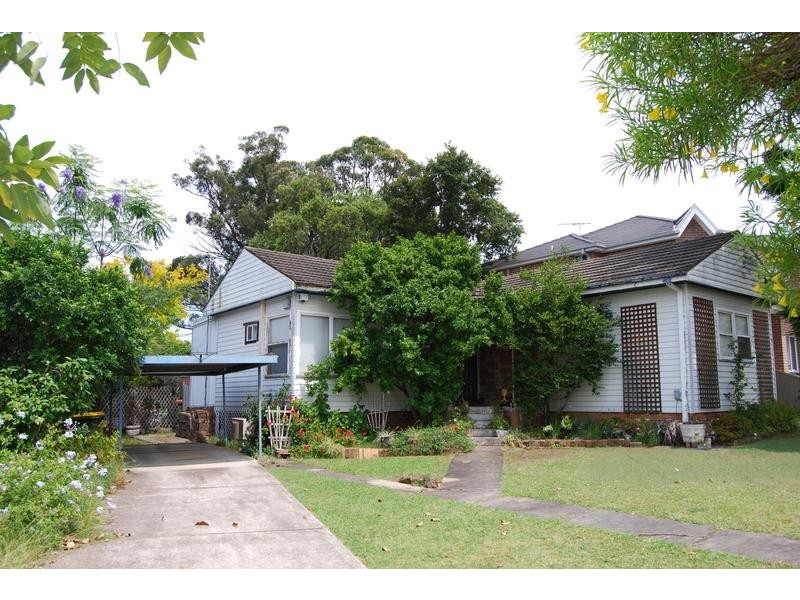 30 Edna Avenue, Merrylands NSW 2160