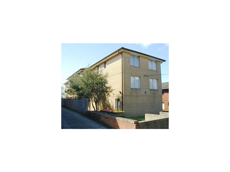 2/14 Rome St, Canterbury NSW 2193