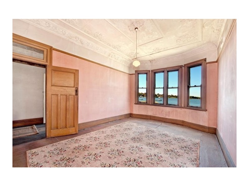 87 Llewellyn Street, Rhodes NSW 2138