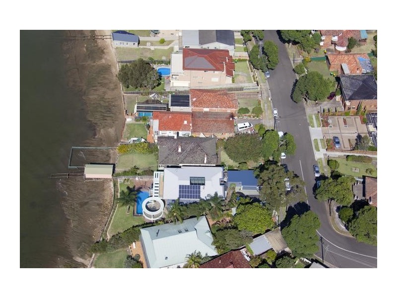 87 Llewellyn Street, Rhodes NSW 2138