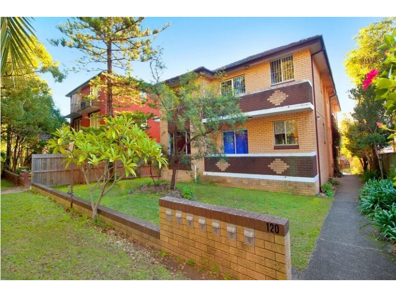 2/120 Frederick Street, Ashfield NSW 2131