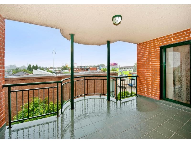 10/872 Canterbury Road, Roselands NSW 2196