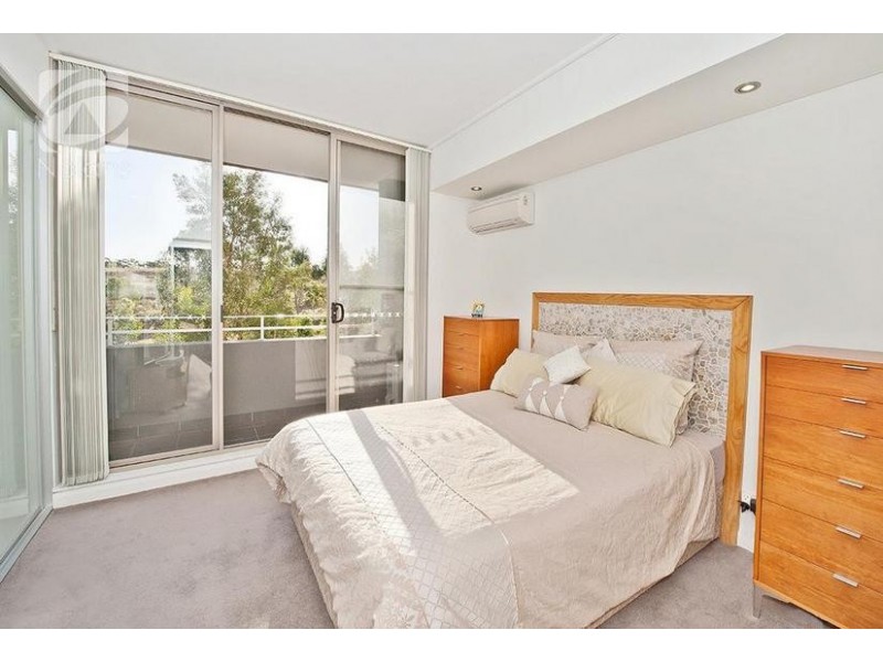 102/19 Hill Road, Wentworth Point NSW 2127