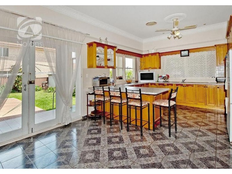 8 Woodside Avenue, Burwood NSW 2134