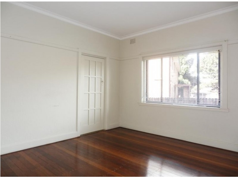 2/89 The Crescent, Homebush NSW 2140