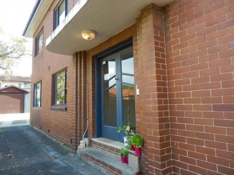 2/89 The Crescent, Homebush NSW 2140