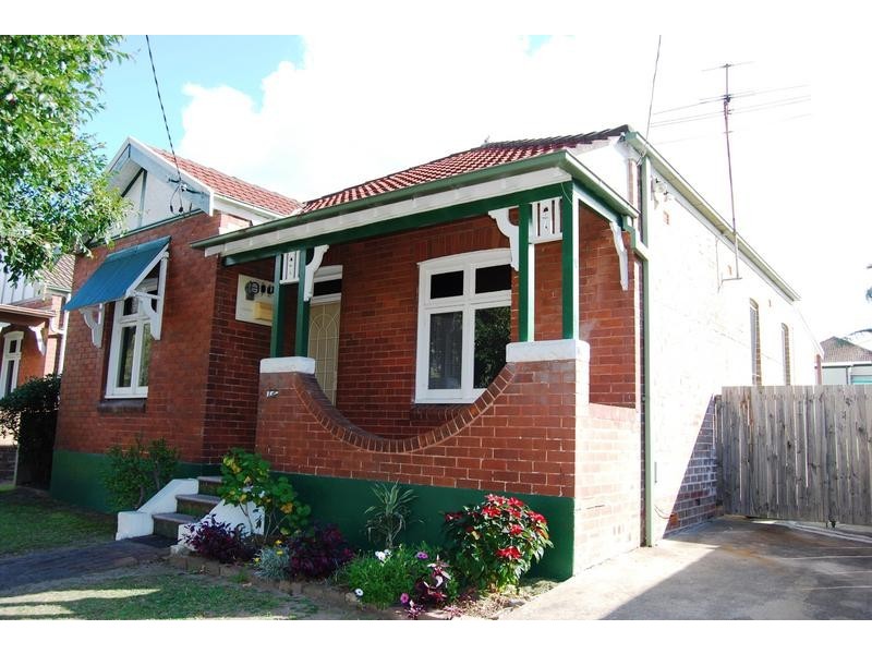 12 Flemington Rd, Homebush West NSW 2140