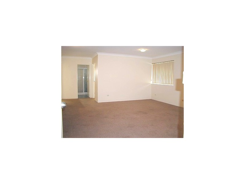 63 Northumberland Road, Auburn NSW 2144