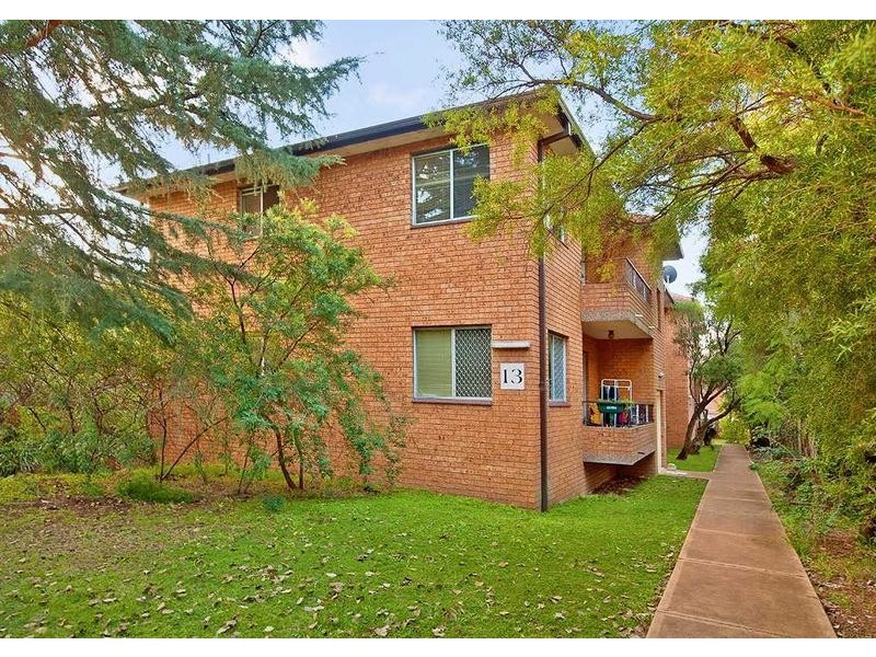 4/13 Burlington Road, Homebush NSW 2140