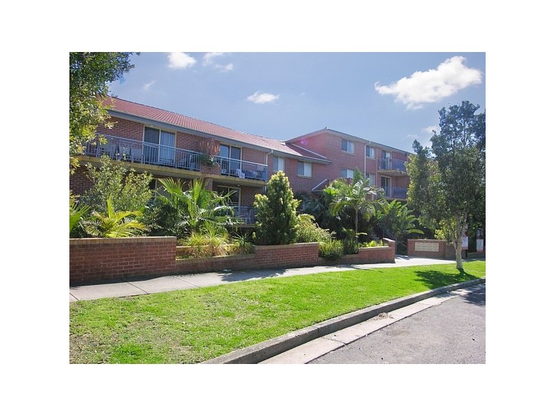 Greenacre NSW 2190