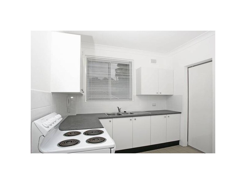 2/89 Bland Street, Ashfield NSW 2131