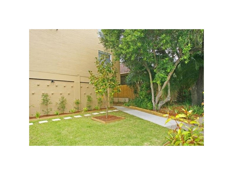 2/89 Bland Street, Ashfield NSW 2131