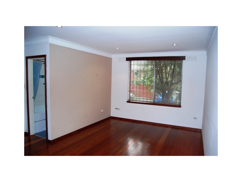 8/15 Burton Street, Concord NSW 2137