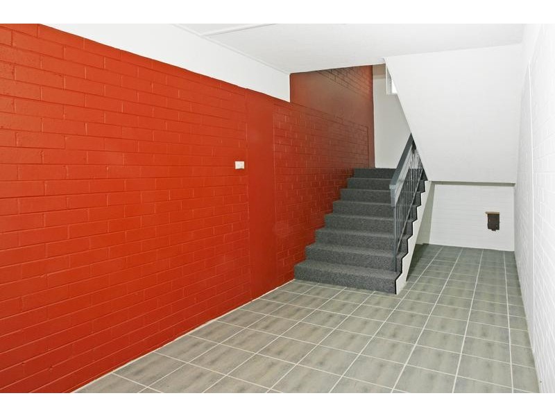 2/89 Bland Street, Ashfield NSW 2131