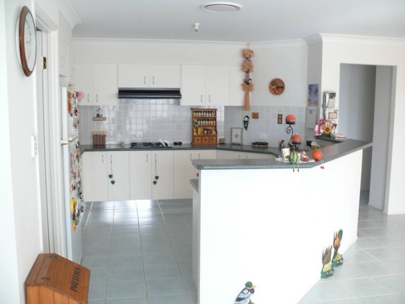 39 Bayberry Avenue, Woongarrah NSW 2259
