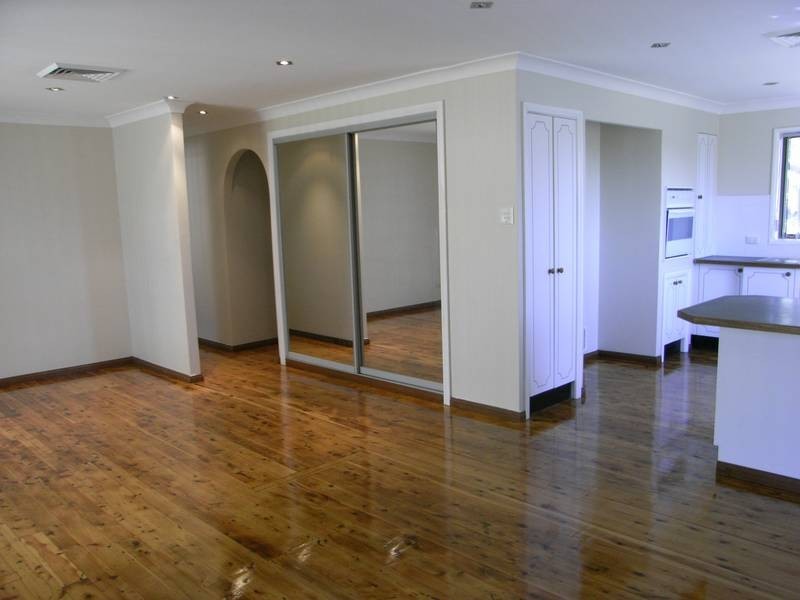 5 Clarkson Lane, Lake Haven NSW 2263
