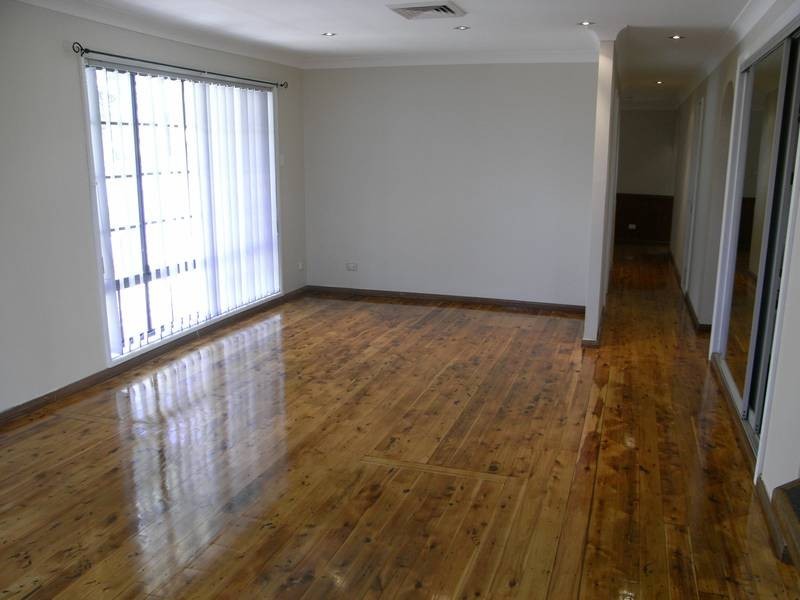 5 Clarkson Lane, Lake Haven NSW 2263