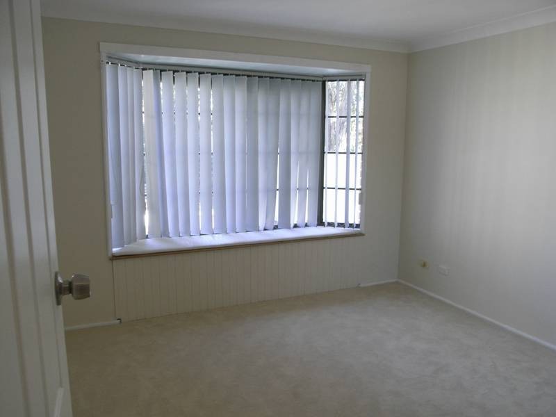 5 Clarkson Lane, Lake Haven NSW 2263