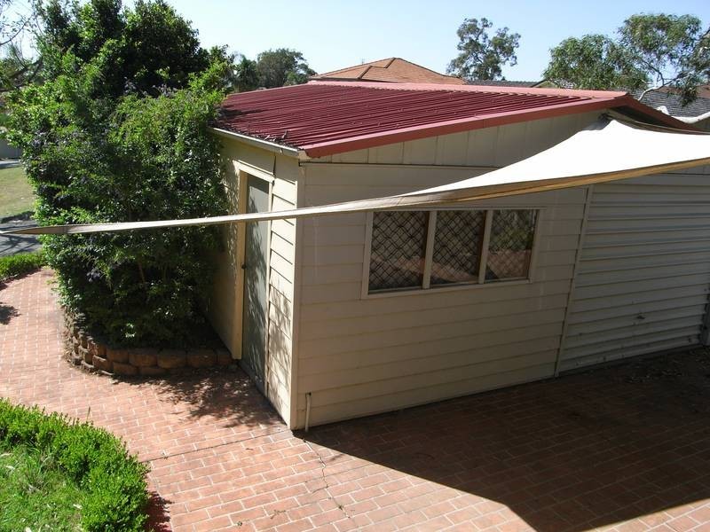 5 Clarkson Lane, Lake Haven NSW 2263