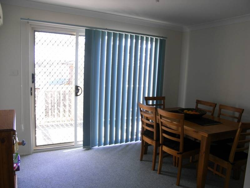 5/8 The Ridge, Wadalba NSW 2259