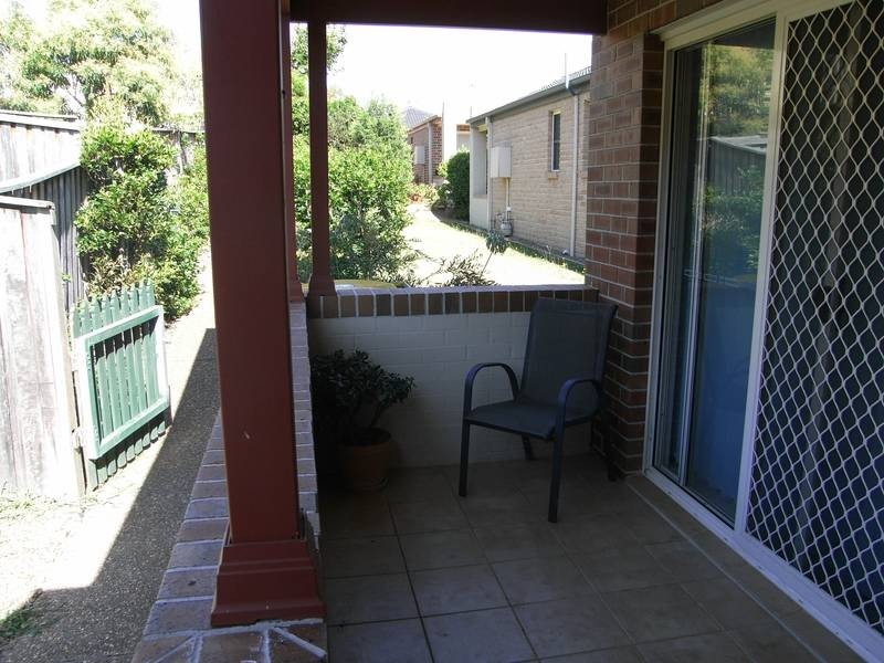 5/8 The Ridge, Wadalba NSW 2259