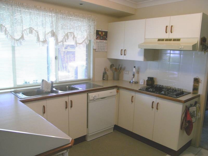 118 Roper Road, Blue Haven NSW 2262