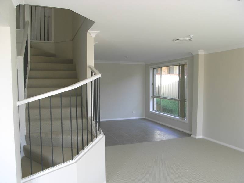 6 Pinewood Close, Woongarrah NSW 2259