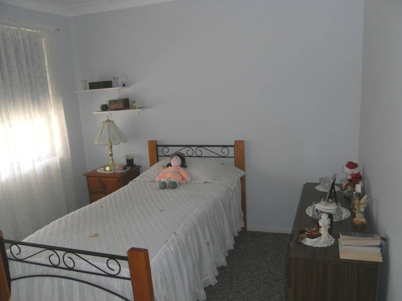 15 Gorokan Drive, Lake Haven NSW 2263