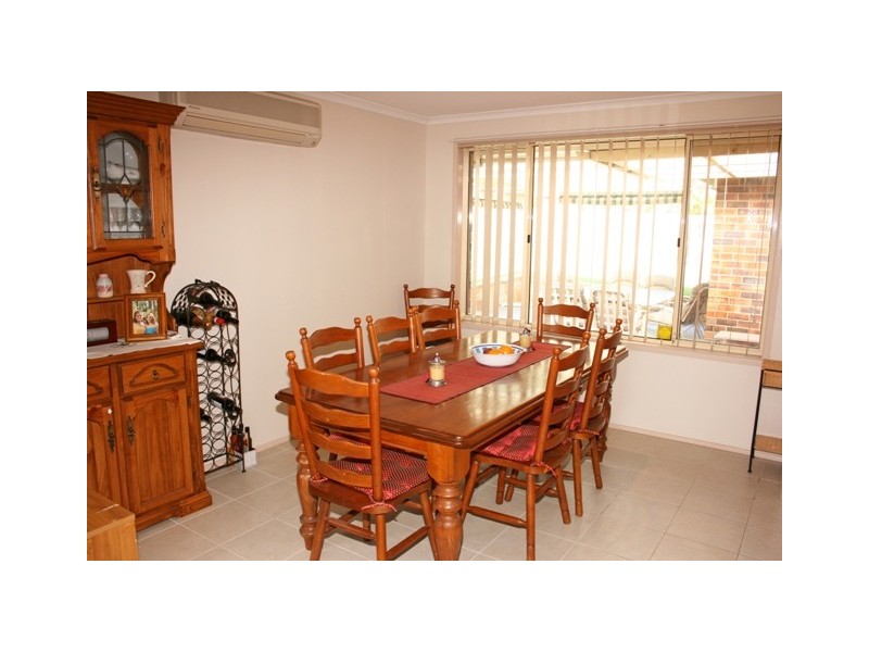 4 Woodside Court, Lake Haven NSW 2263