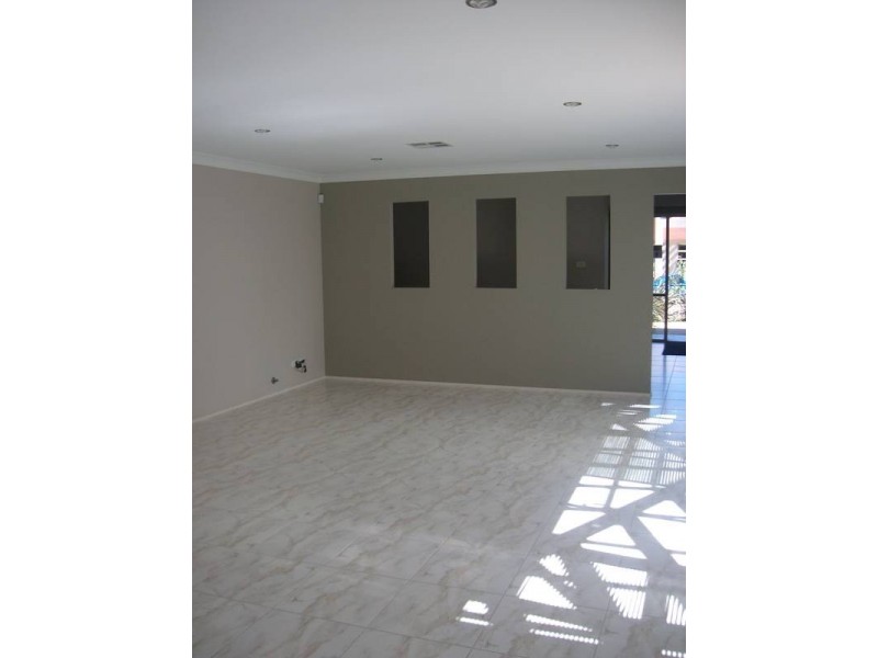 9 Stan Johnson Drive, Hamlyn Terrace NSW 2259