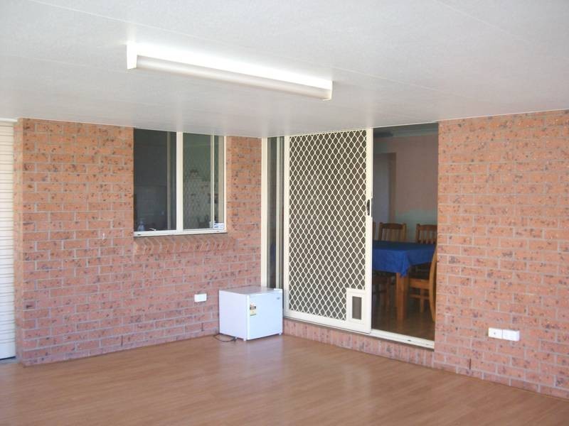 37 Belyando Crescent, Blue Haven NSW 2262
