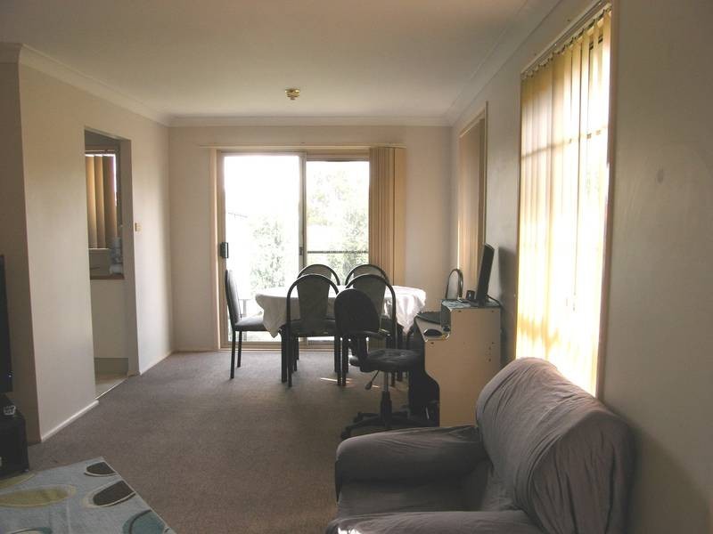 35 Nagle Crescent, Blue Haven NSW 2262