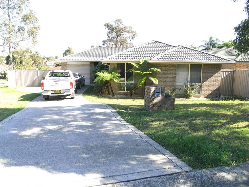 2 Tristram Close, Lake Haven NSW 2263
