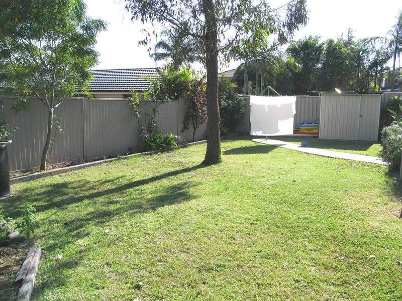 2 Tristram Close, Lake Haven NSW 2263