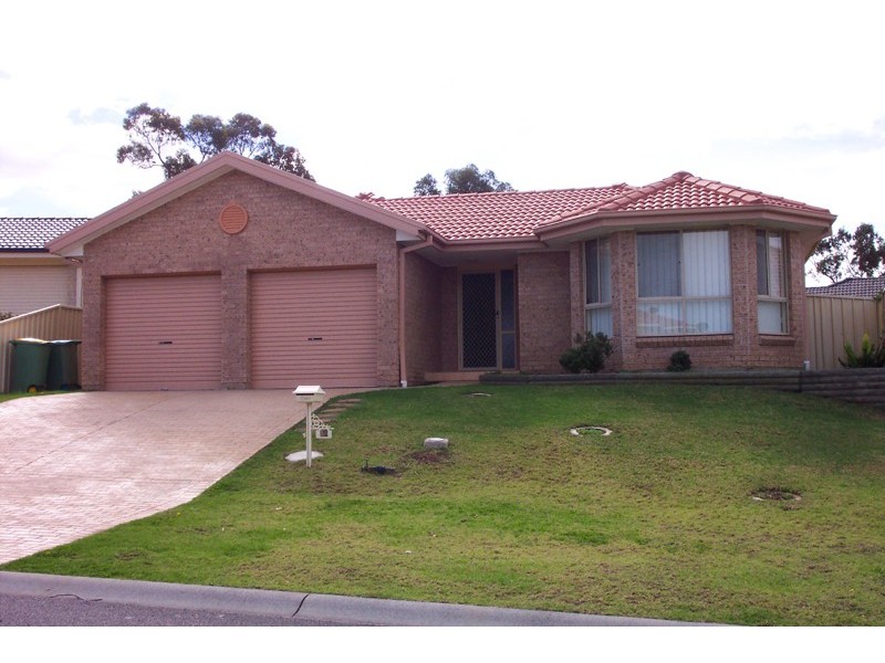 58 White Swan Avenue, Blue Haven NSW 2262