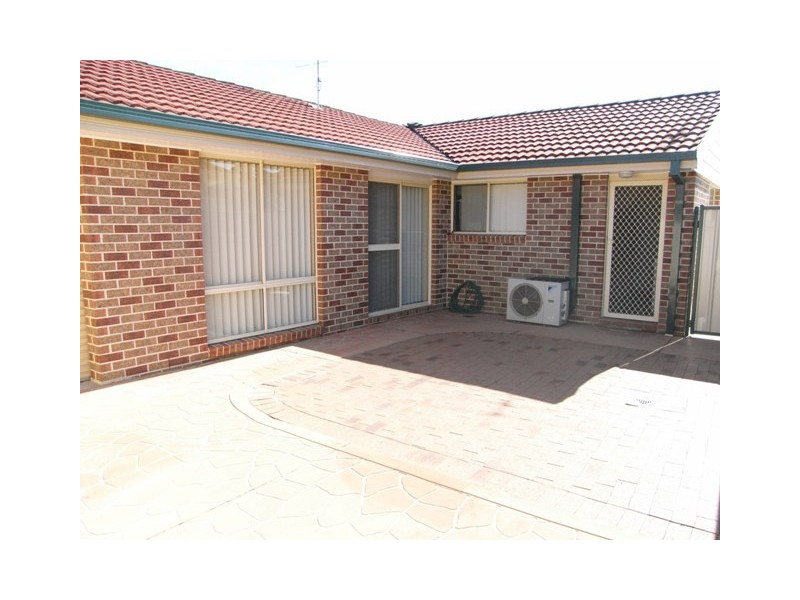 50 Christopher Crescent, Lake Haven NSW 2263