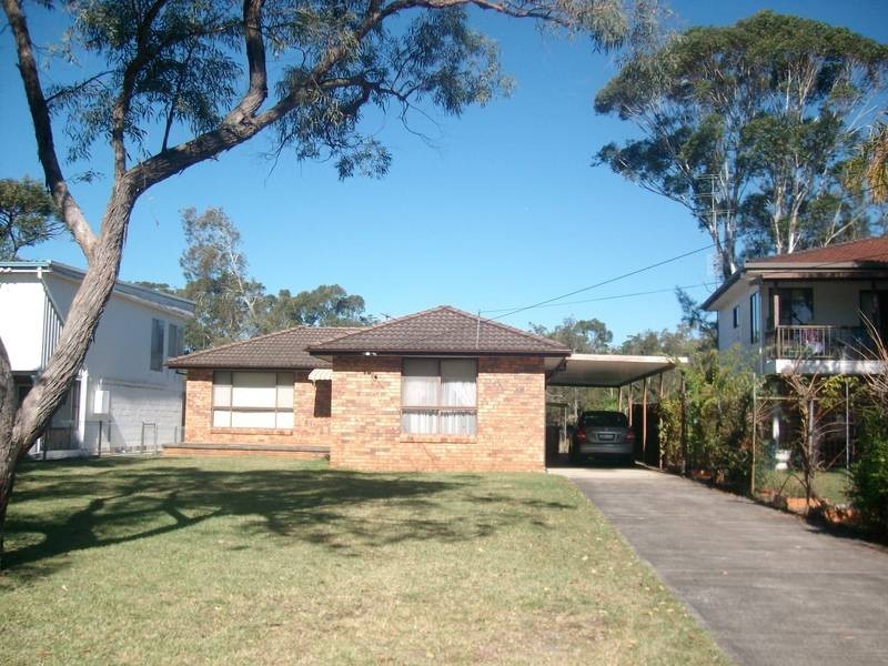 189 Birdwood Drive, Blue Haven NSW 2262