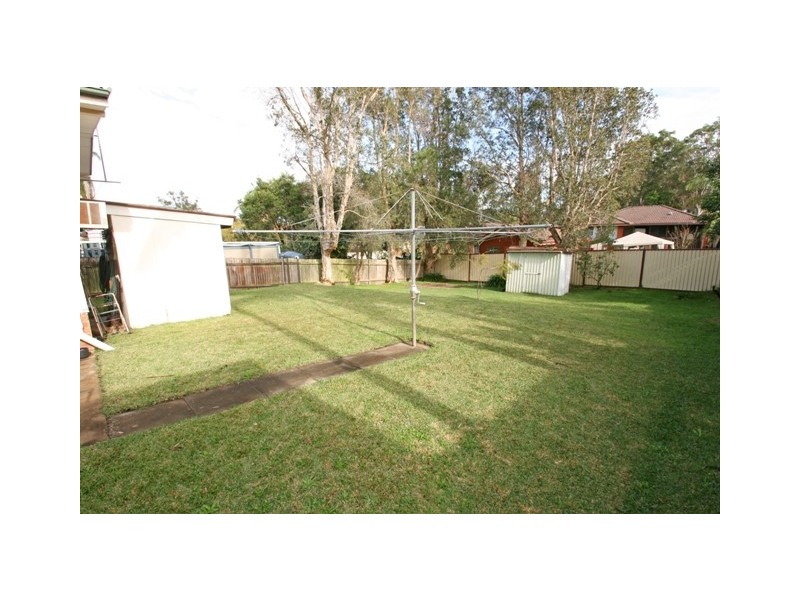 18 Springall Avenue, Wyongah NSW 2259