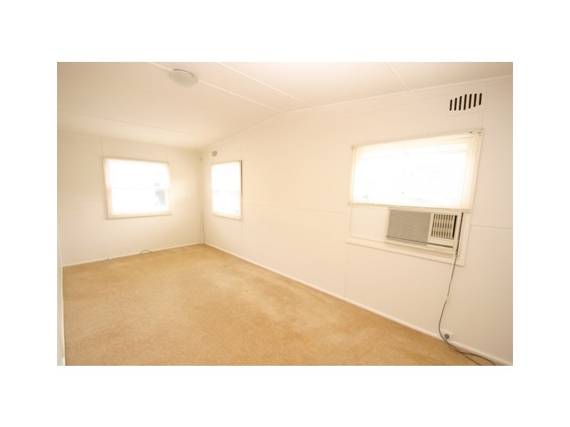 18 Springall Avenue, Wyongah NSW 2259