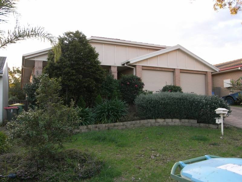 4 Waugh Crescent, Blue Haven NSW 2262