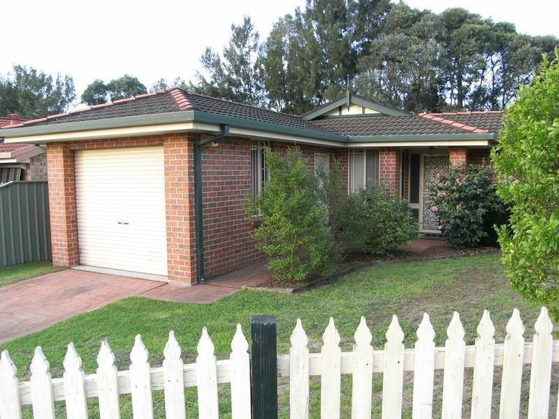 15 Tandara Close, Blue Haven NSW 2262