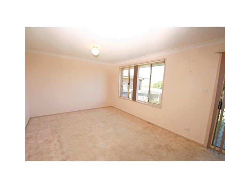 60 Roper Road, Blue Haven NSW 2262